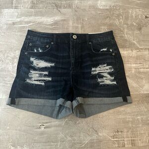 American Eagle Outfitters Curvy Denin Distressed Midi Jean Shorts in size USW12